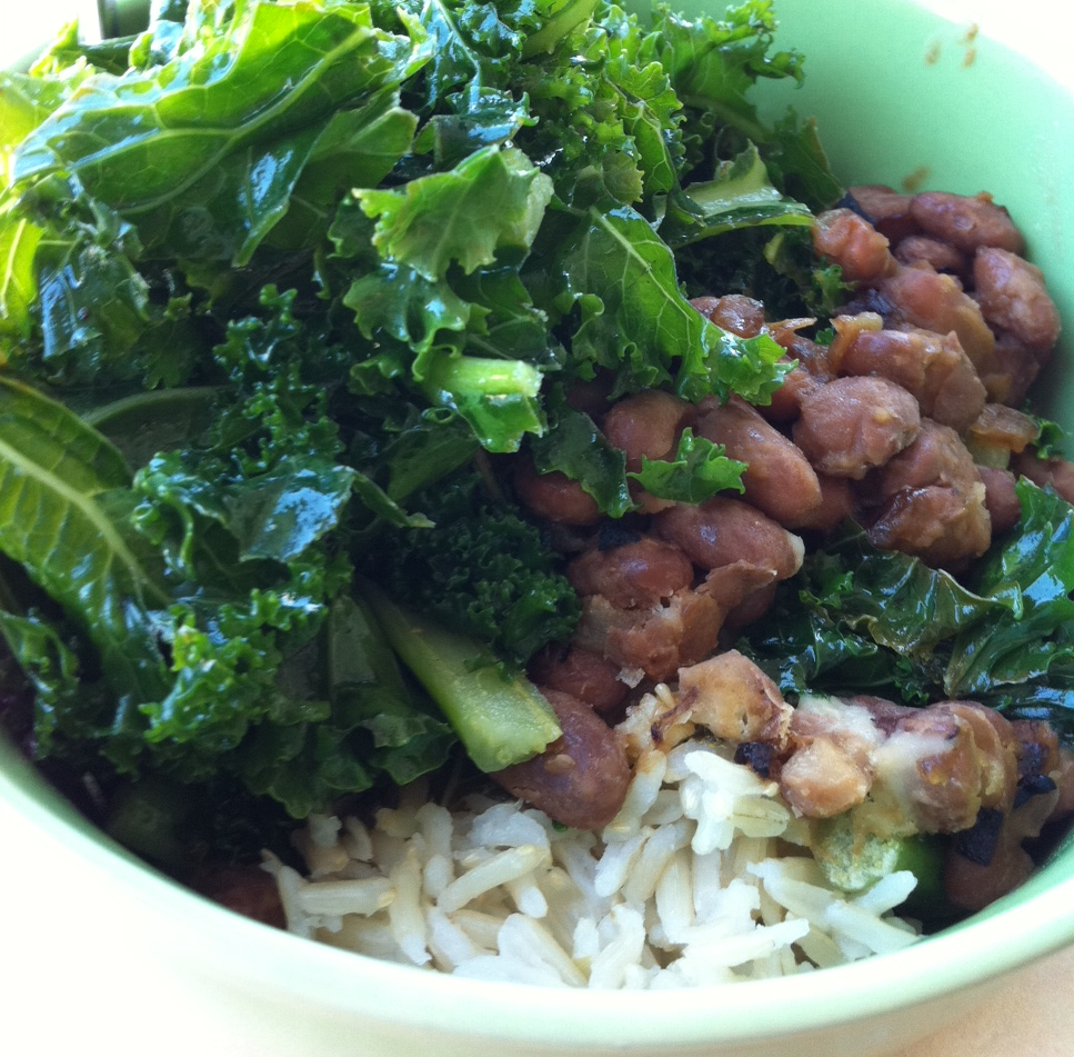 pintobeans_brownrice_massagedkale