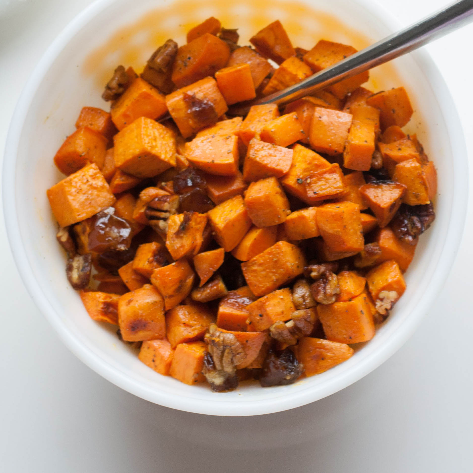 Roasted Sweet Potatoes with Dates and Pecans