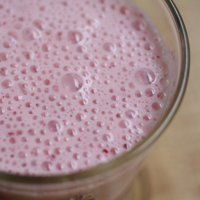 cranberry lassi