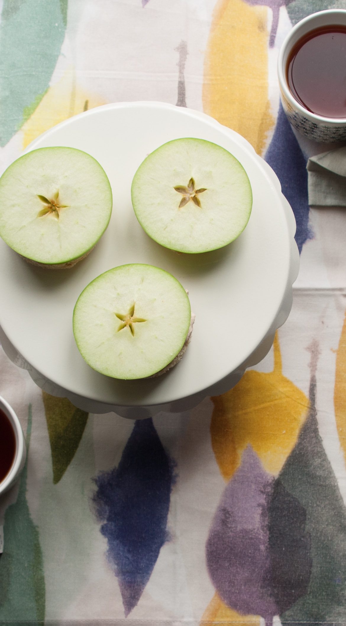 Green Apple Tartines with Cinnamon Ginger Cream Cheese